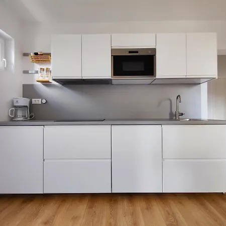 Διαμέρισμα Lipa Ρόβινι